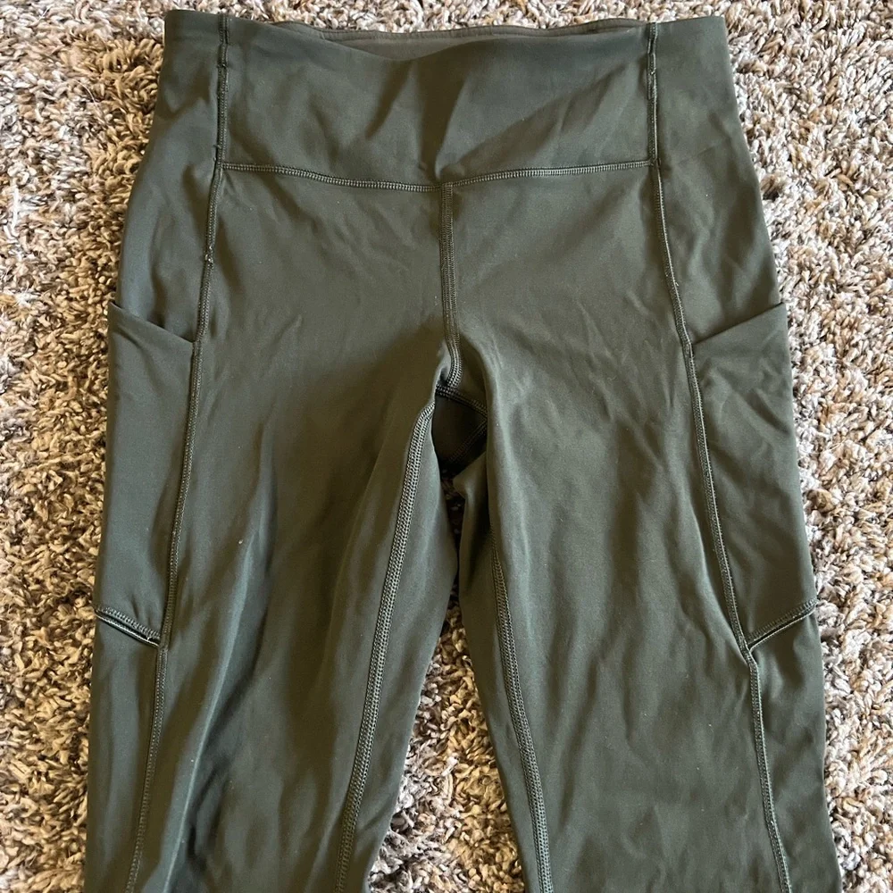 Lululemon leggings - Picture 3 of 7